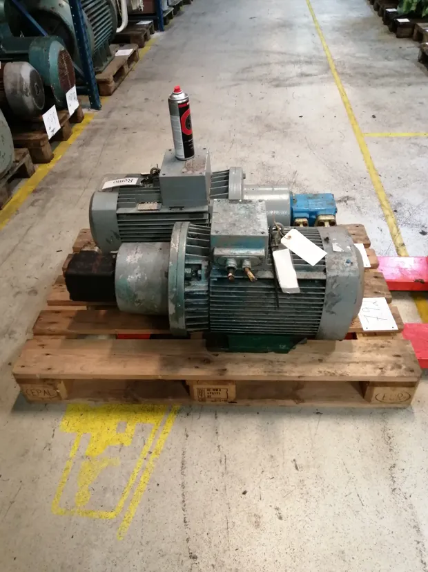 Image 1 of 8 - HP793