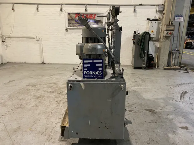 Image 2 of 10 - HS311