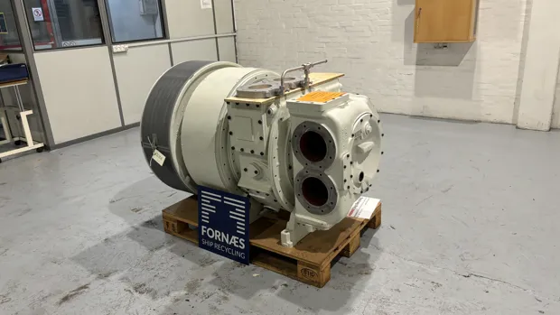 Image 5 of 9 - ABB - VTR 304-P11