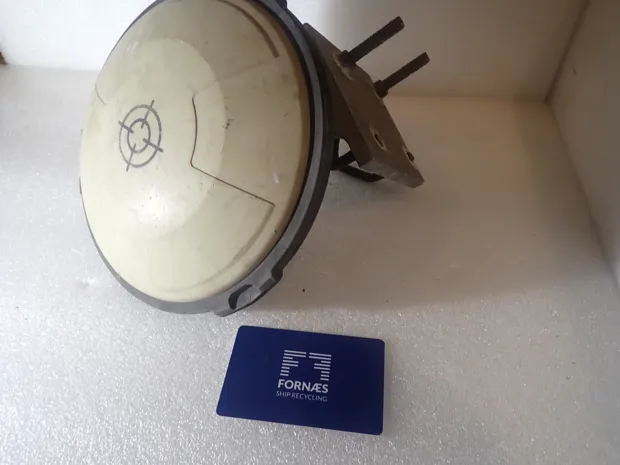 Image 1 of 2 - Veripos - AD 32 6 FE - VI -A-0025