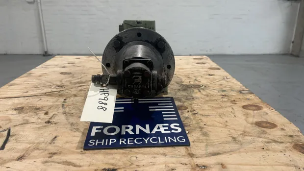 Image 4 of 10 - HP988