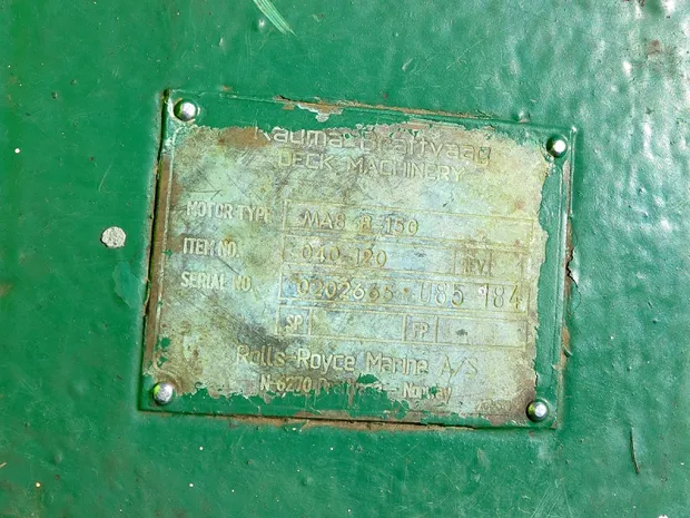 Image 4 of 5 - Trawl winch