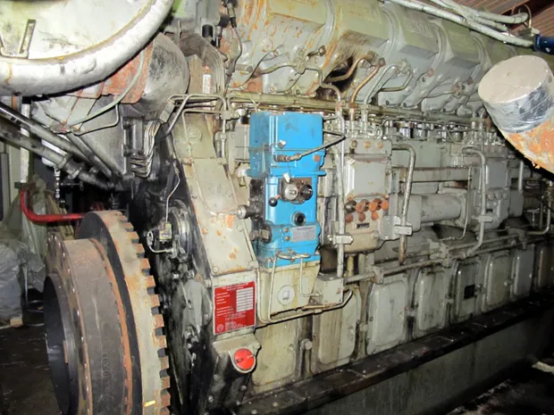 Image 3 of 5 - Deutz - SBV 9M 628