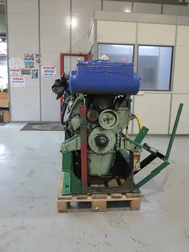 Image 3 of 7 - Volvo