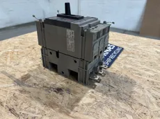 Merlin Gerin	 -  Compact