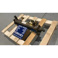 Universal hydraulik - No plate