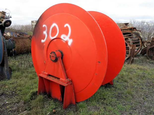 Image 1 of 5 - ND302