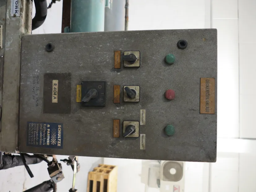 Image 3 of 8 - GEA Bock - HGX34 e/255-4 S