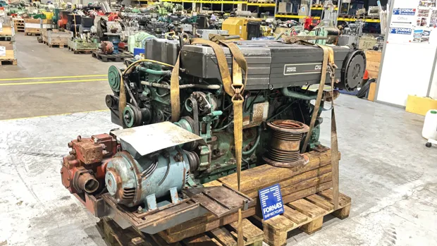 Image 4 of 9 - Volvo Penta  - D12D-E MH