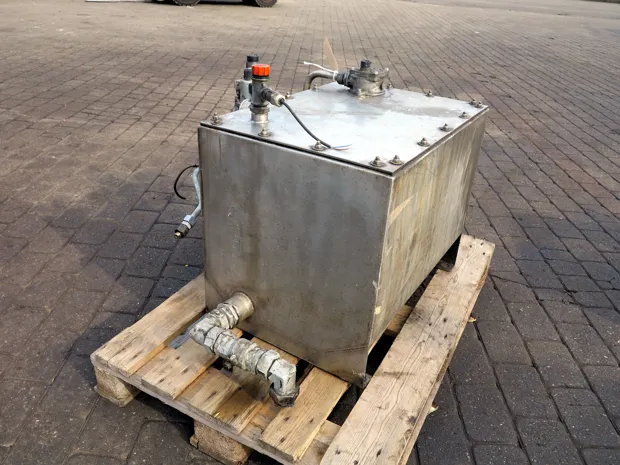 Image 2 of 4 - HS267