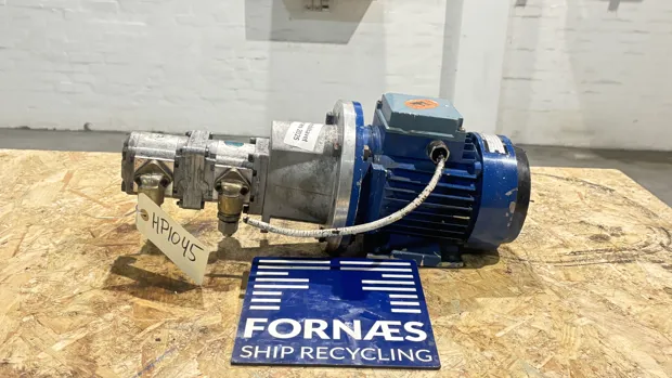 Image 3 of 10 - HP1045