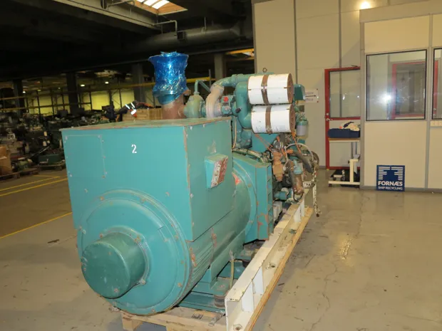 Image 2 of 10 - Volvo Penta