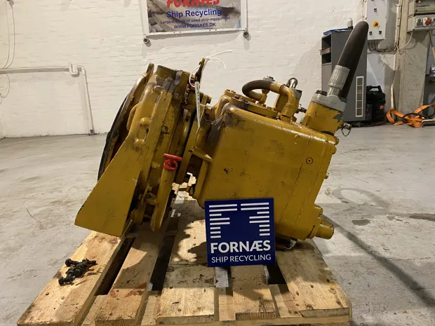 Image 2 of 6 - Caterpillar - 8R7806