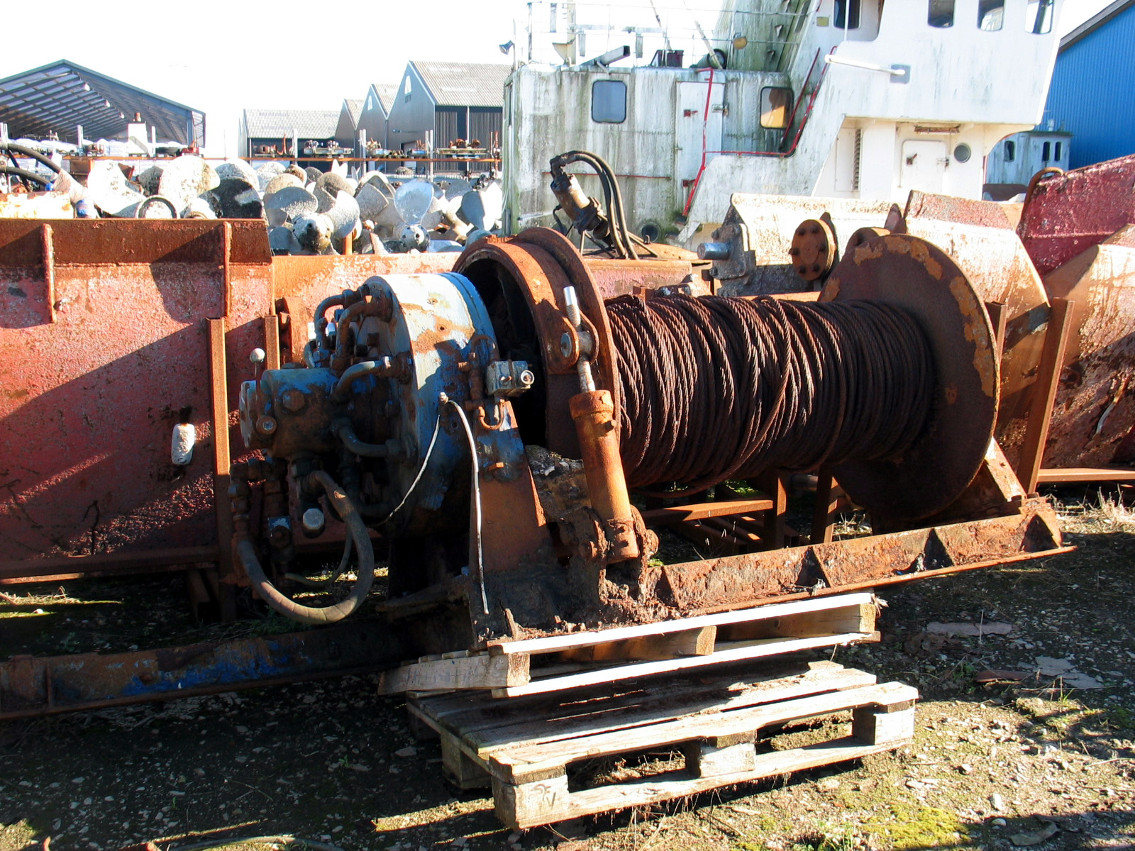 Split winch