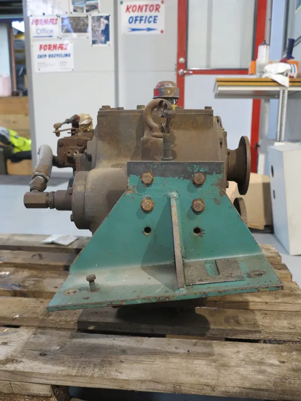 Image 5 of 10 - Twin Disc - MG 509