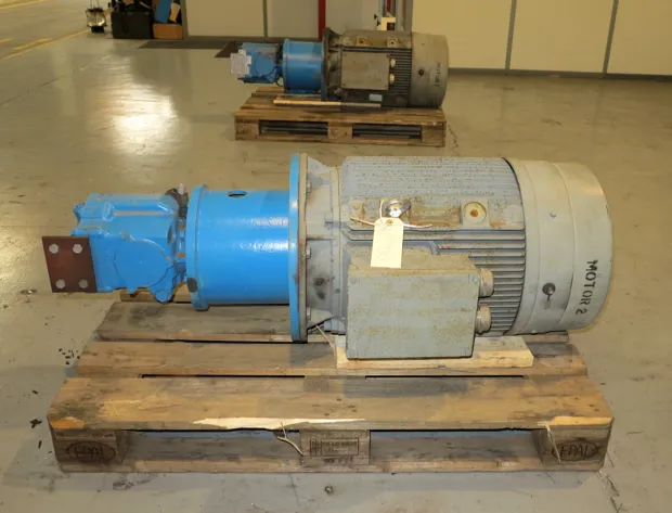 Image 1 of 3 - HP930