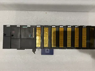 SIEMENS - SIEMENS SIMATIC S7 -300 PLC Controller