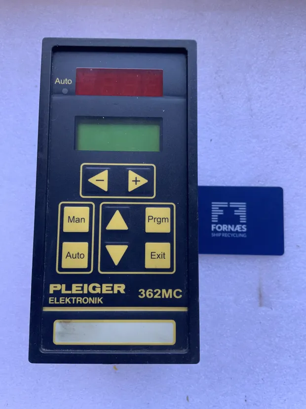 Image 1 of 2 - PLEIGER - 362 MC