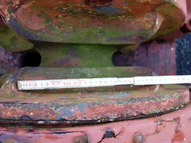 Image 4 of 5 - Anchor winch double