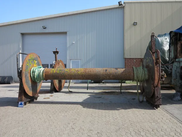 Image 1 of 8 - ND352