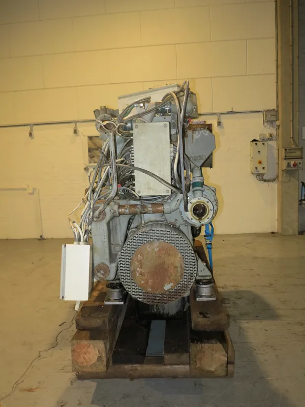 Image 3 of 6 - MWM - TD 604 BL 6