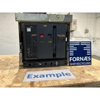 MERLIN GERIN - M32 H1