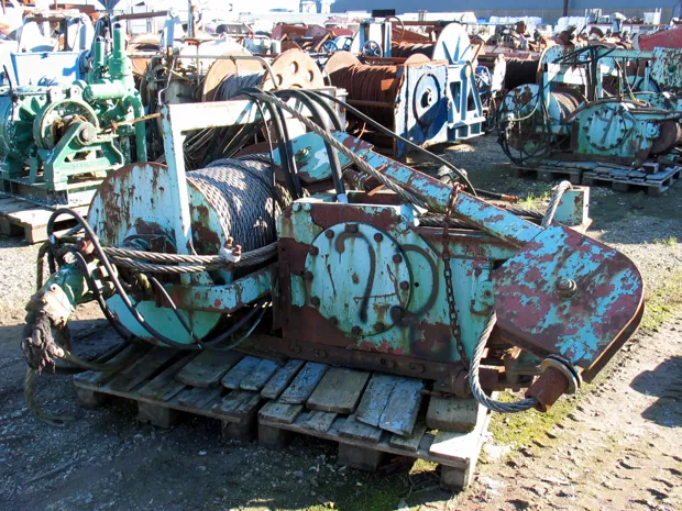 Image 1 of 8 - Wire winch