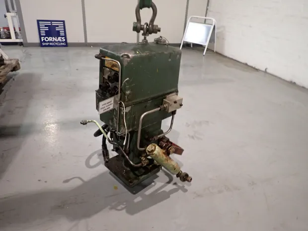 Image 7 of 9 - MaK - M 32 C