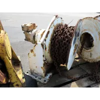 Wire winch, out hauling winch