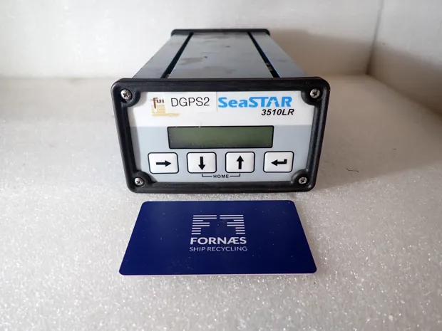 Image 1 of 3 - Furgo SeaStar - 3510 LR