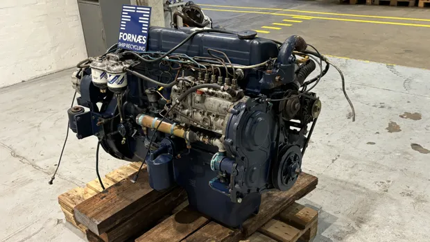 Image 5 of 9 - Ford  - 826E