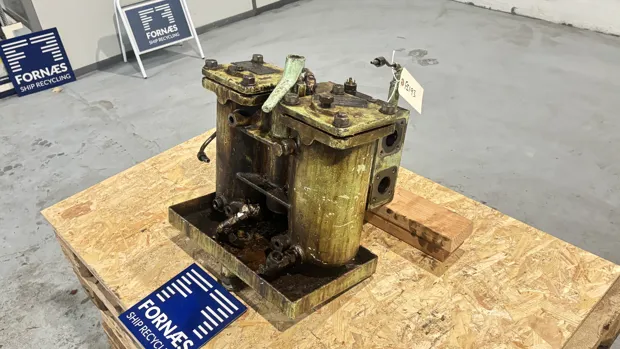 Image 3 of 9 - Boll&Kirch - 2.02.5.154.205 DN40 (no plate)