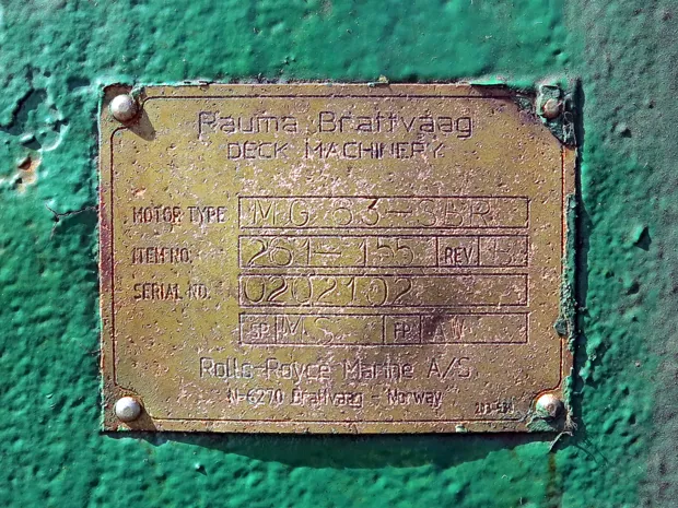 Image 5 of 5 - Trawl winch