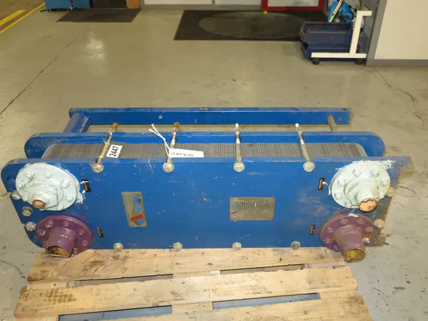 Image 3 of 5 - APV - N35