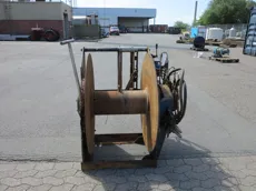 Trawl winch