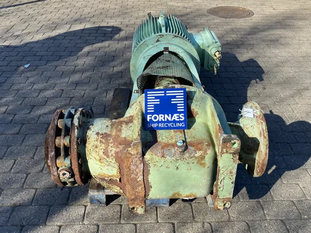 Image 4 of 5 - Heinrich Behrens - VRF 7/350SG