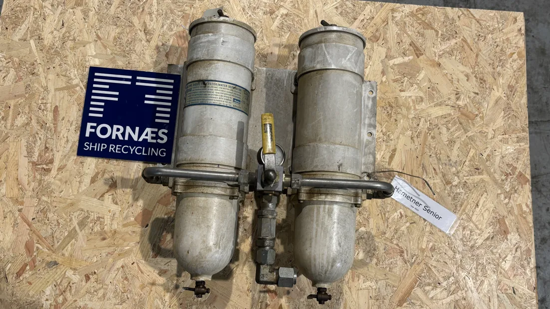 Image 1 of 8 - Parker Racor - 751000MAX