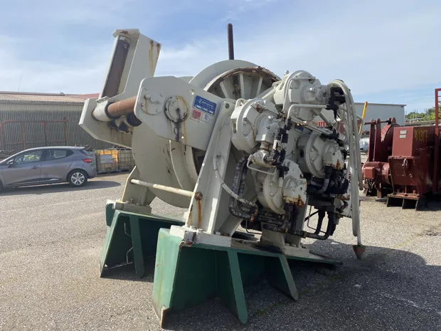 Image 5 of 9 - Trawl winch