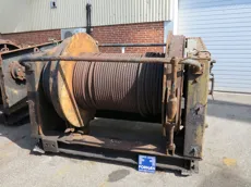 Trawl winch