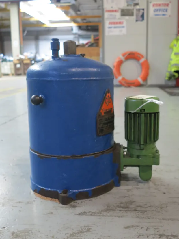 Image 1 of 4 - CJC - HDU 27/27 M85