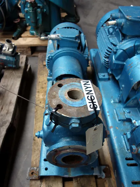 Image 2 of 5 - Pompes Guinard - NX 5x16