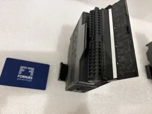 SIEMENS - SM 331 . 6ES7331-7KB01-0AB0