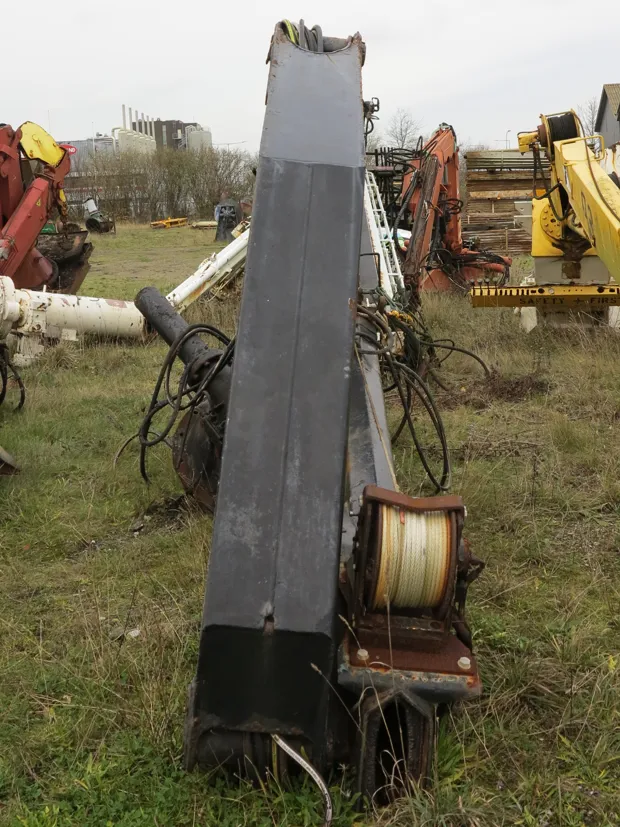 Image 2 of 6 - Palfinger - Foldekran