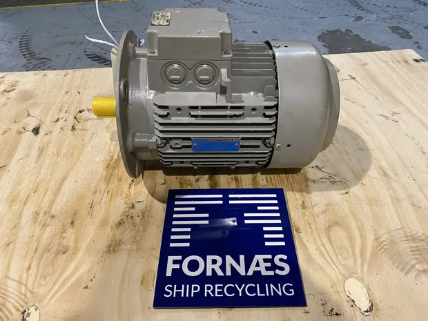 Image 3 of 6 - Lönne - 7AA112M06