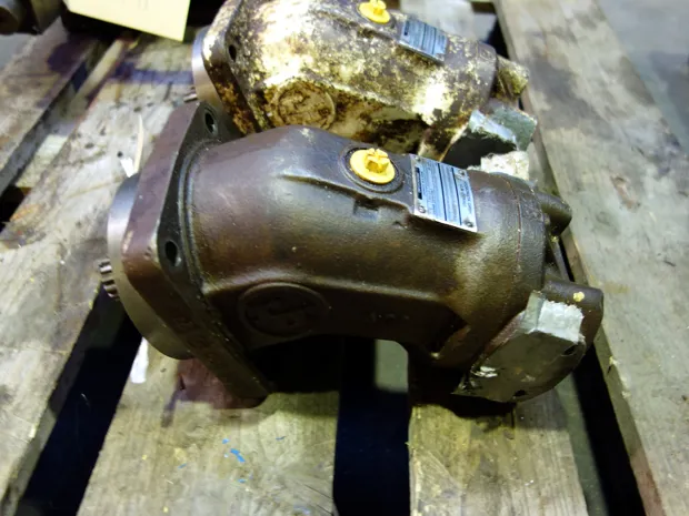 Image 1 of 2 - Hydromatik - A2EM 63/61W-PABU2