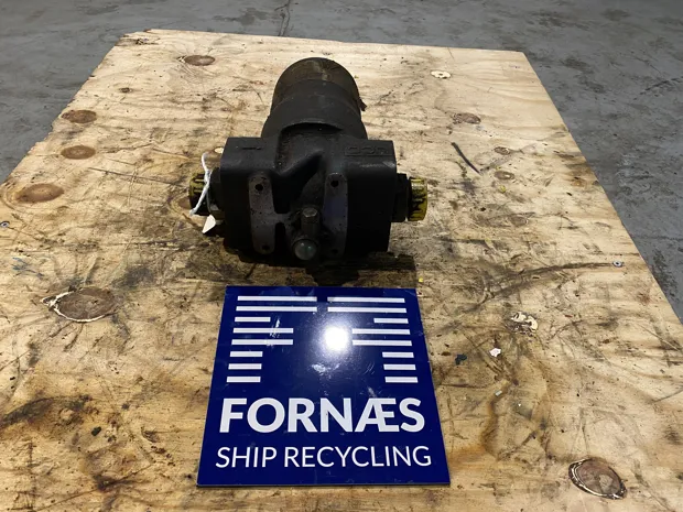 Image 2 of 5 - UCC - UC-R-63212