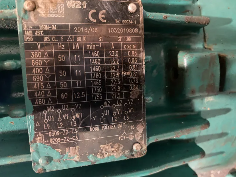 Image 6 of 8 - Azcue - VM100/26A