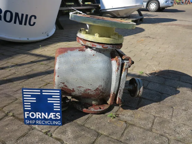 Image 3 of 5 - AW - DIN 87151 PN4 DN 125