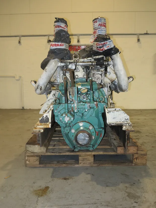 Image 2 of 5 - MAN - D 2530 ME