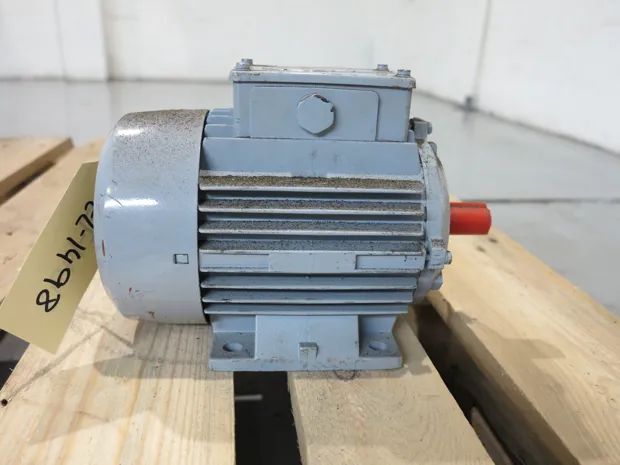 Image 2 of 3 - Server - 1.ZK 80 B-4